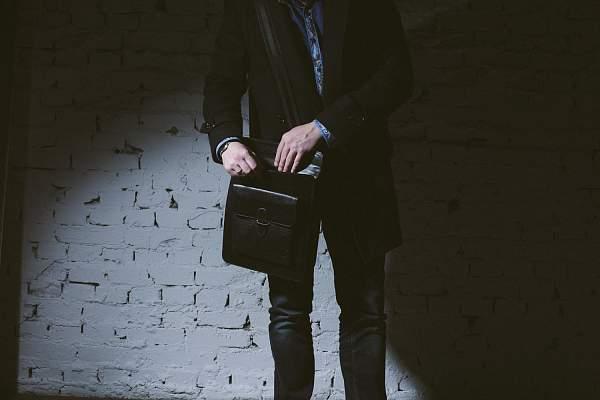 Кожаная сумка через плечо Brialdi Nettuno Brialdi, Артикул: BR1025 фото №1